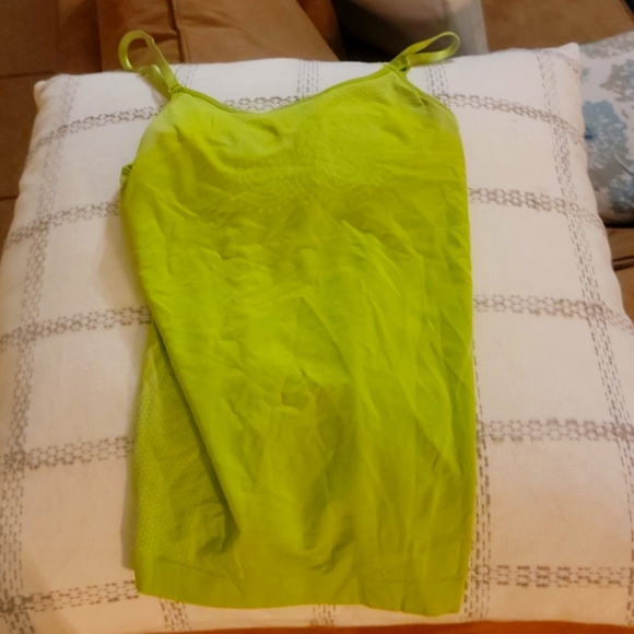 Green Owl Cami w/ built in bra - Picture 1 of 3